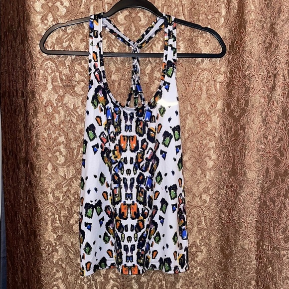 Saucony Tops - Saucony Women's Multicolor Patterned Tank Top. Size Small.